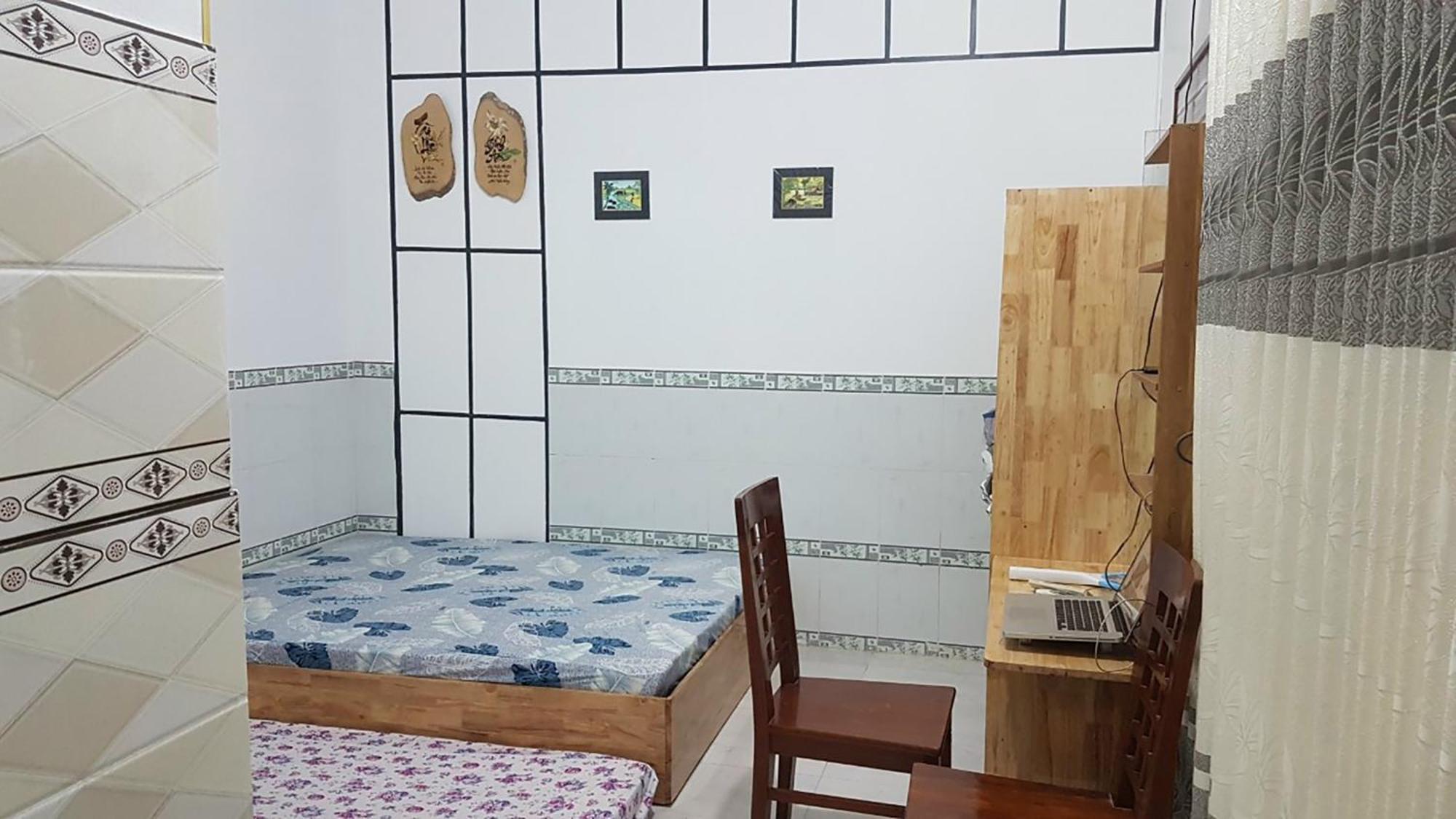 Hoa Lan Motel & Homestay Giong Tu Dien 外观 照片