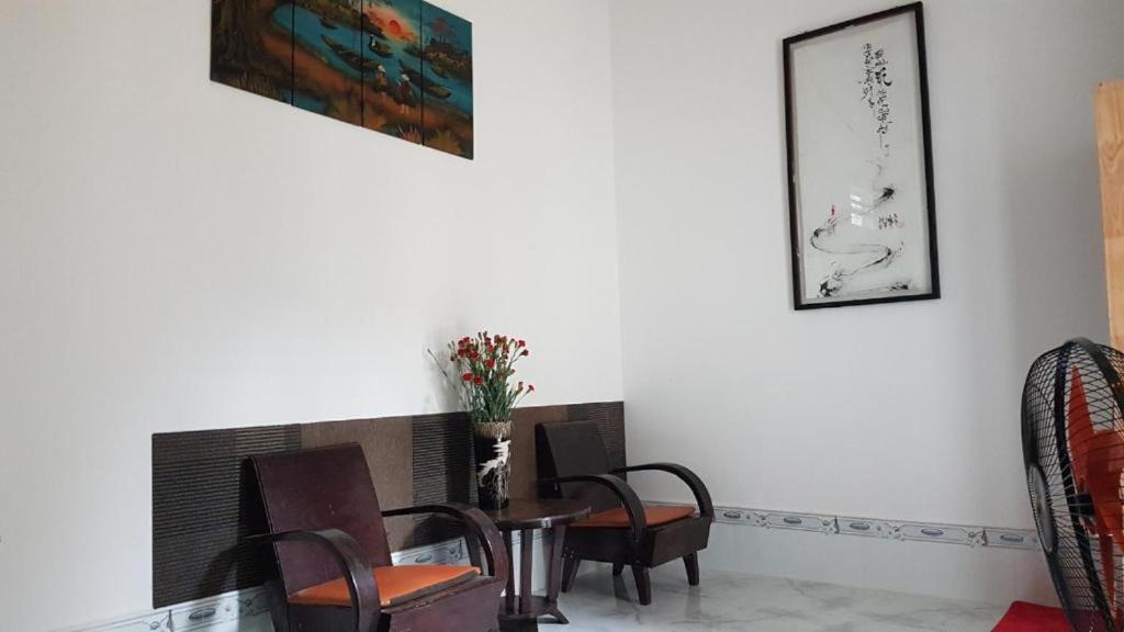 Hoa Lan Motel & Homestay Giong Tu Dien 外观 照片