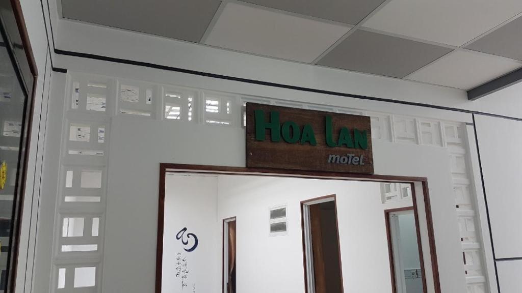 Hoa Lan Motel & Homestay Giong Tu Dien 外观 照片